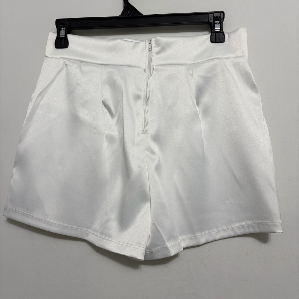 Windsor women’s Size S White High Waisted Dressy Shorts NWOT (A380)✨ - Picture 5 of 8